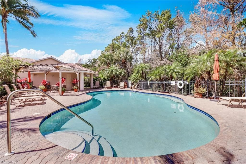 3555 Avion Woods CT 501-9