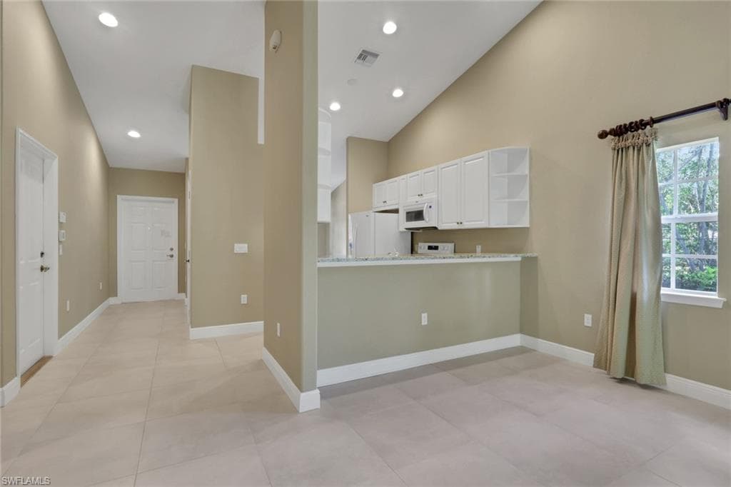3555 Avion Woods CT 501-14