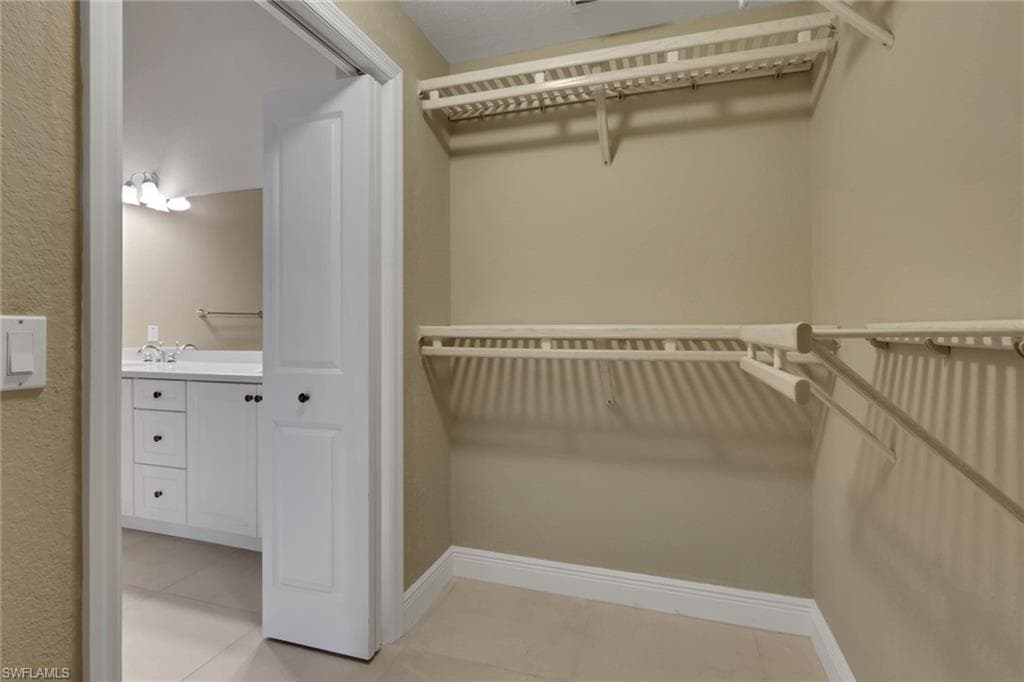 3555 Avion Woods CT 501-29