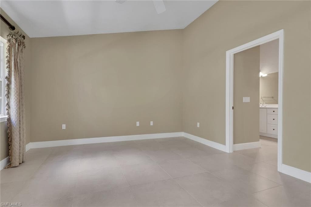 3555 Avion Woods CT 501-8