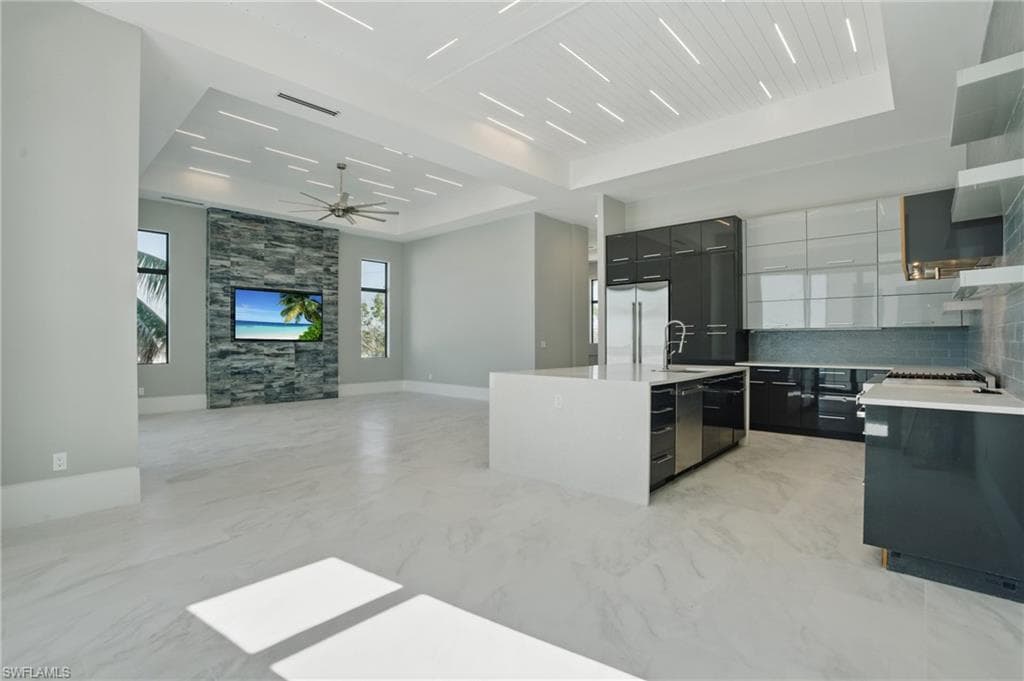 3050 Estero BLVD-17
