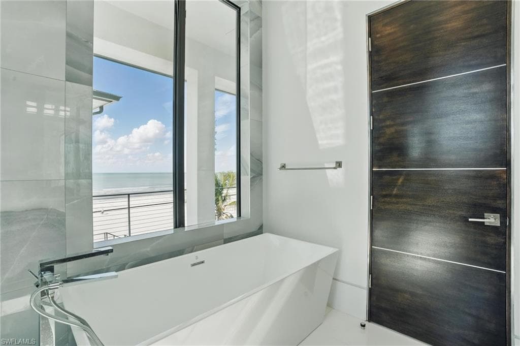 3050 Estero BLVD-30