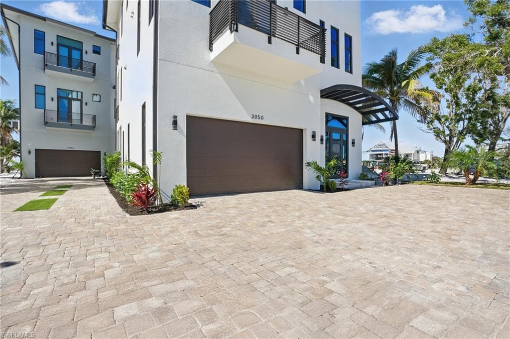 3050 Estero BLVD-34