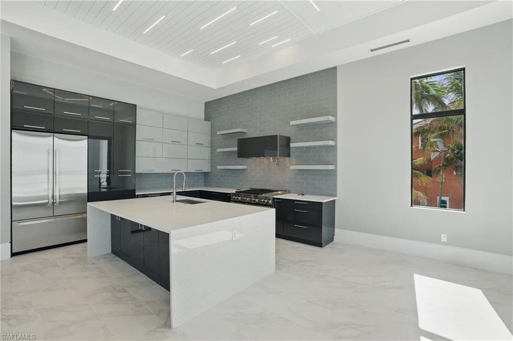 3050 Estero BLVD-14