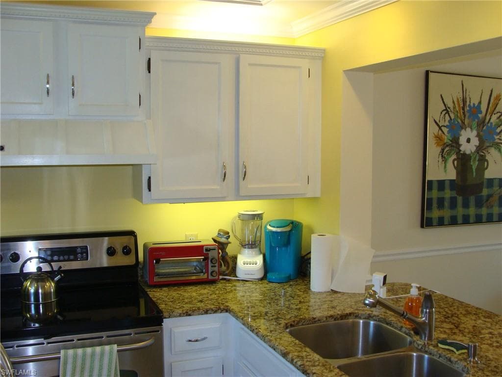807 River Point DR 201D-6