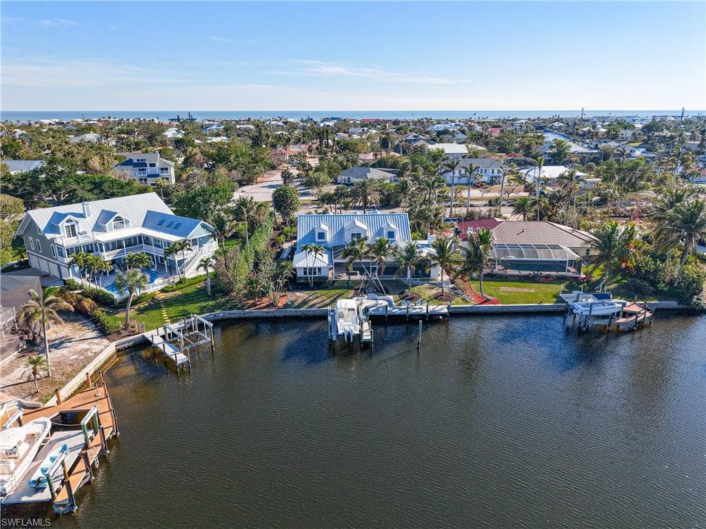 750 Periwinkle WAY-48