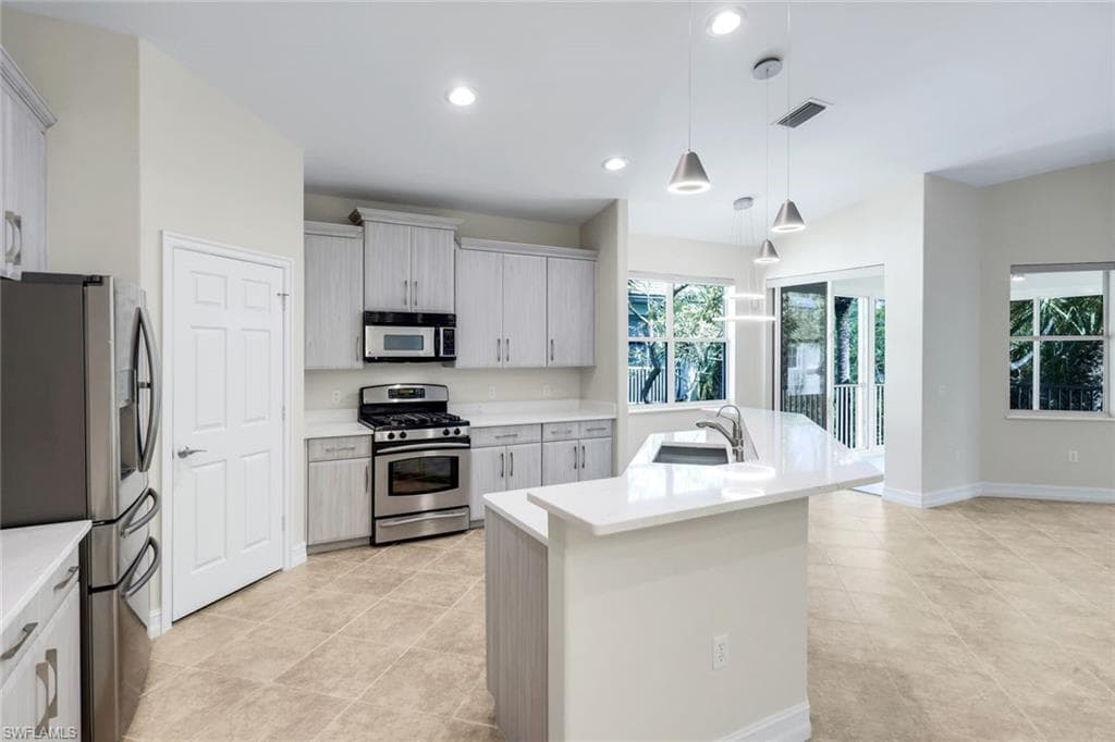 2040 Tarpon Bay DR N 201-16