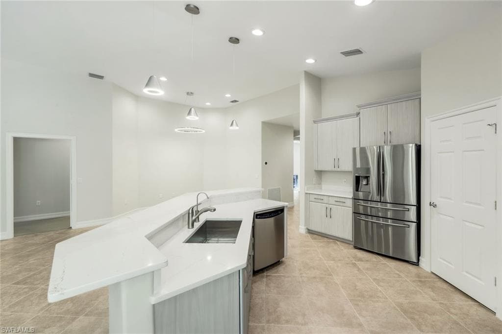2040 Tarpon Bay DR N 201-22