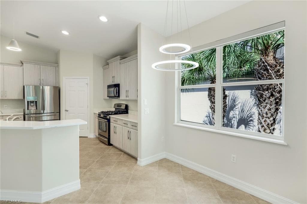 2040 Tarpon Bay DR N 201-19