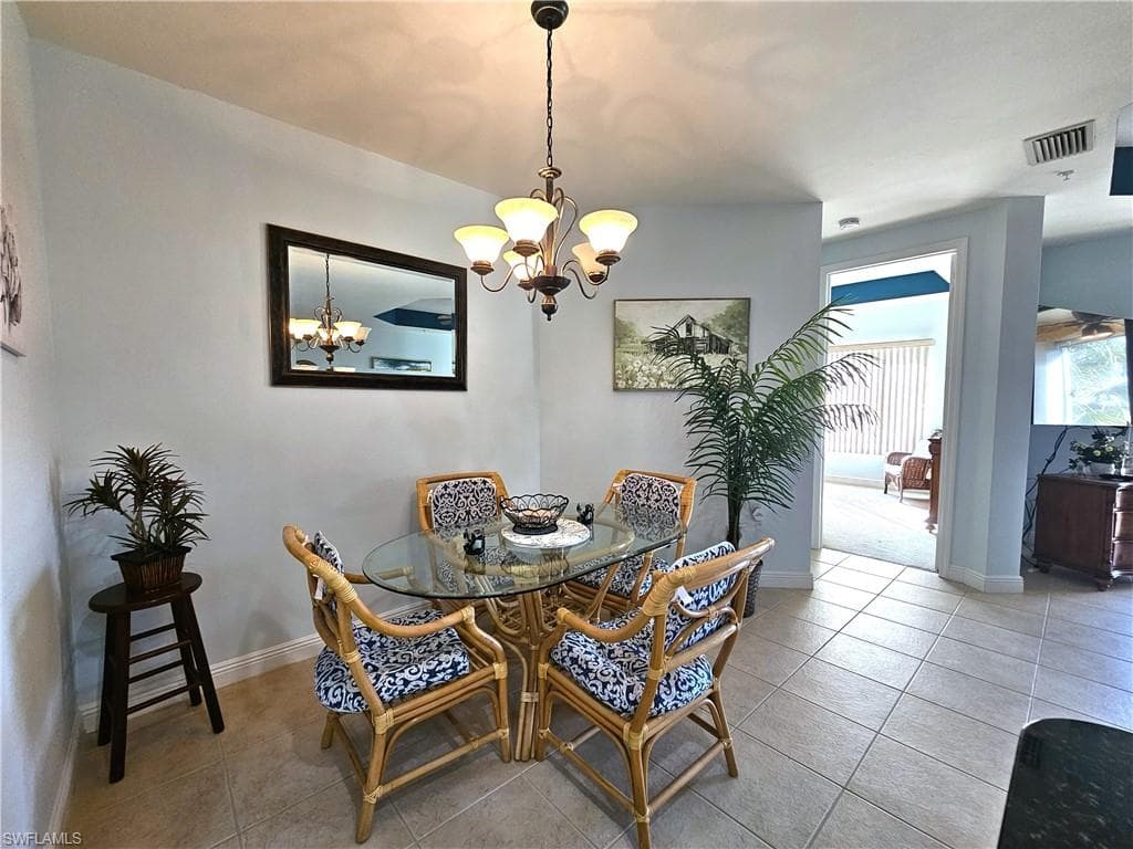 1405 Sweetwater CV 204-7