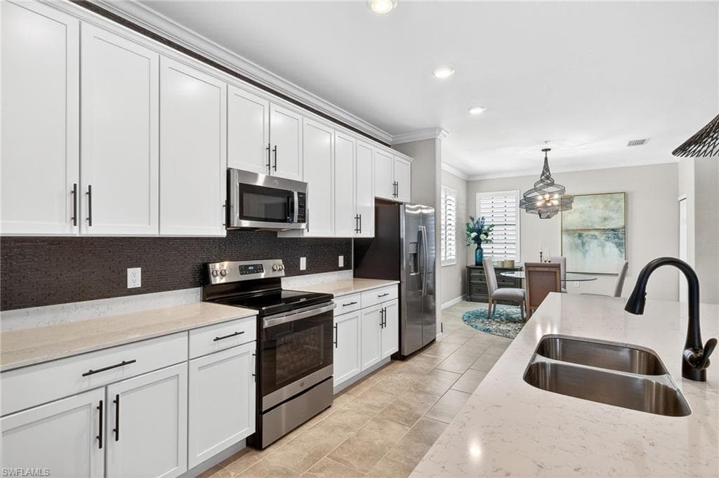 2387 Anguilla DR 202-7