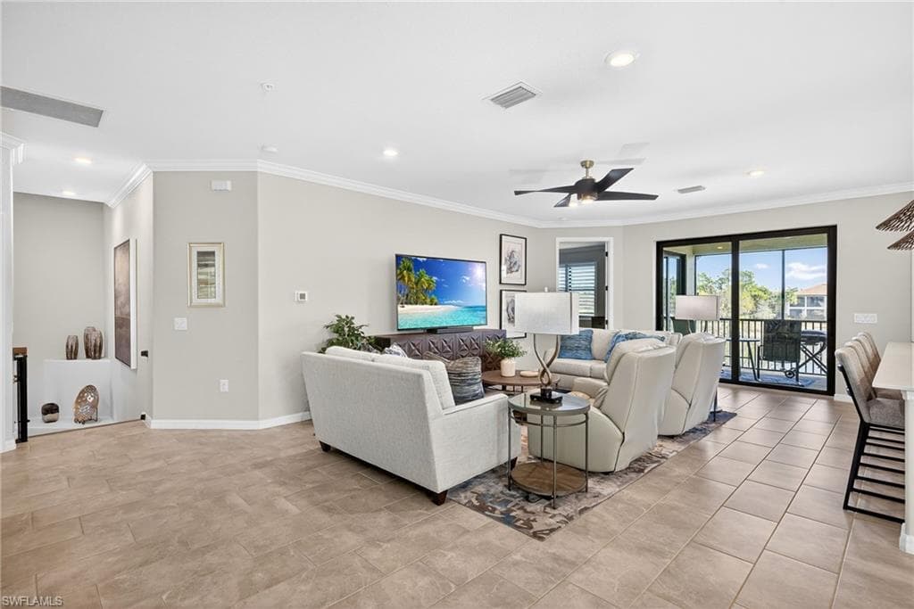 2387 Anguilla DR 202-3