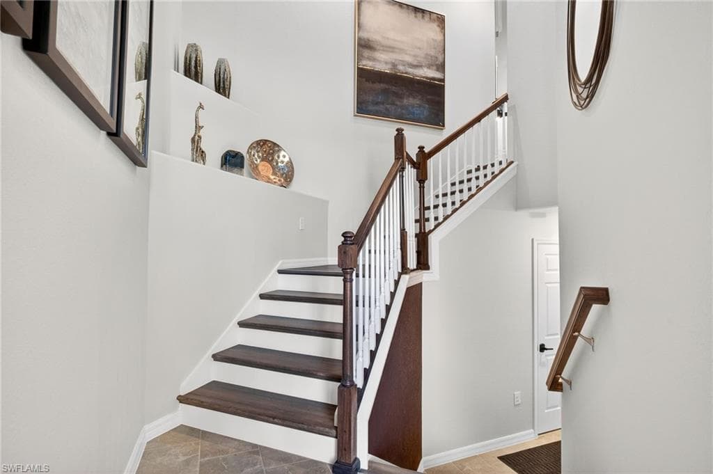 2387 Anguilla DR 202-24