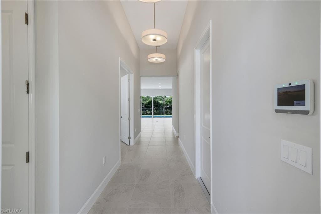 2741 Durham CIR-13