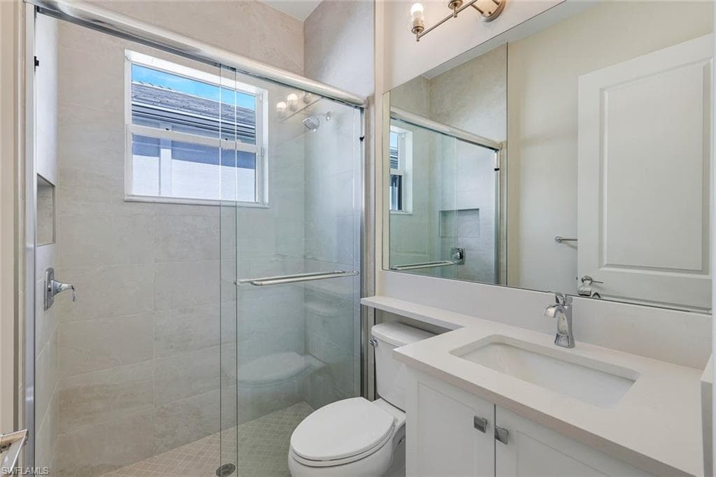 2741 Durham CIR-18