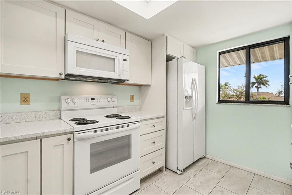 423 Cape Coral PKWY W 203 (207)-3