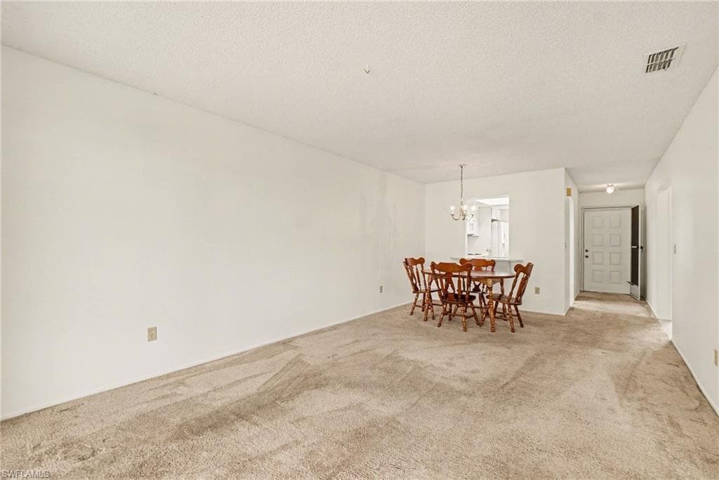 423 Cape Coral PKWY W 203 (207)-8