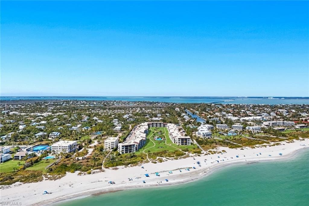979 E Gulf DR D452-6