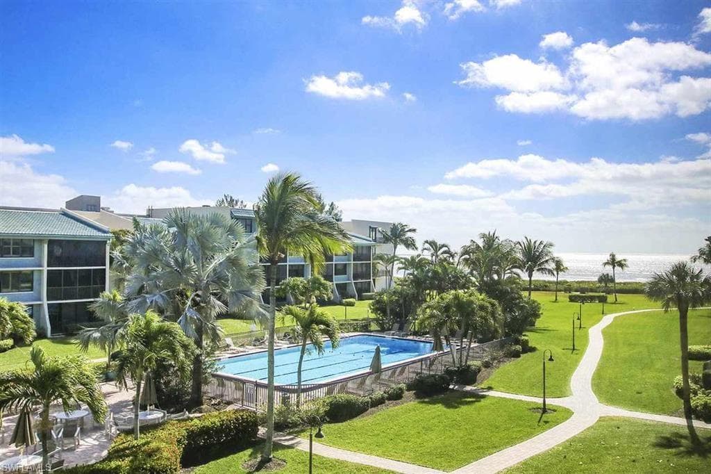 979 E Gulf DR D452-32
