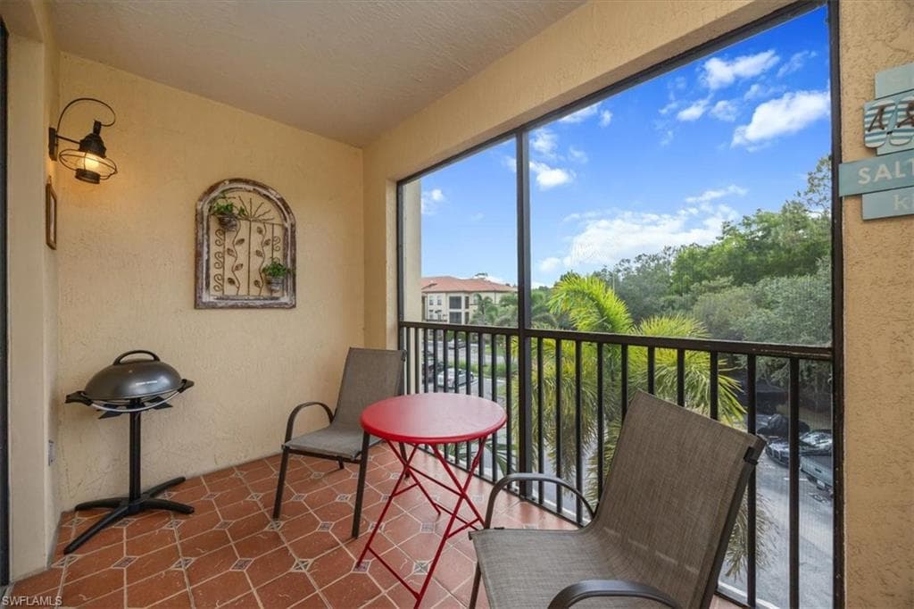 12970 Positano CIR 301-25