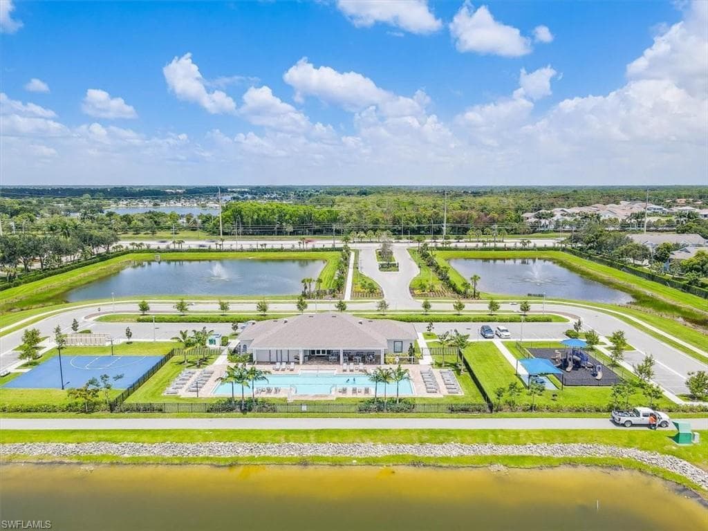 15245 Wildflower CIR-30