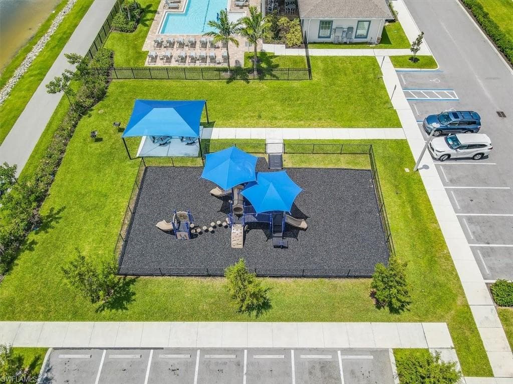 15245 Wildflower CIR-31