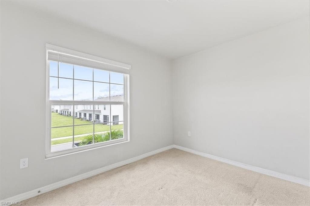 15245 Wildflower CIR-21