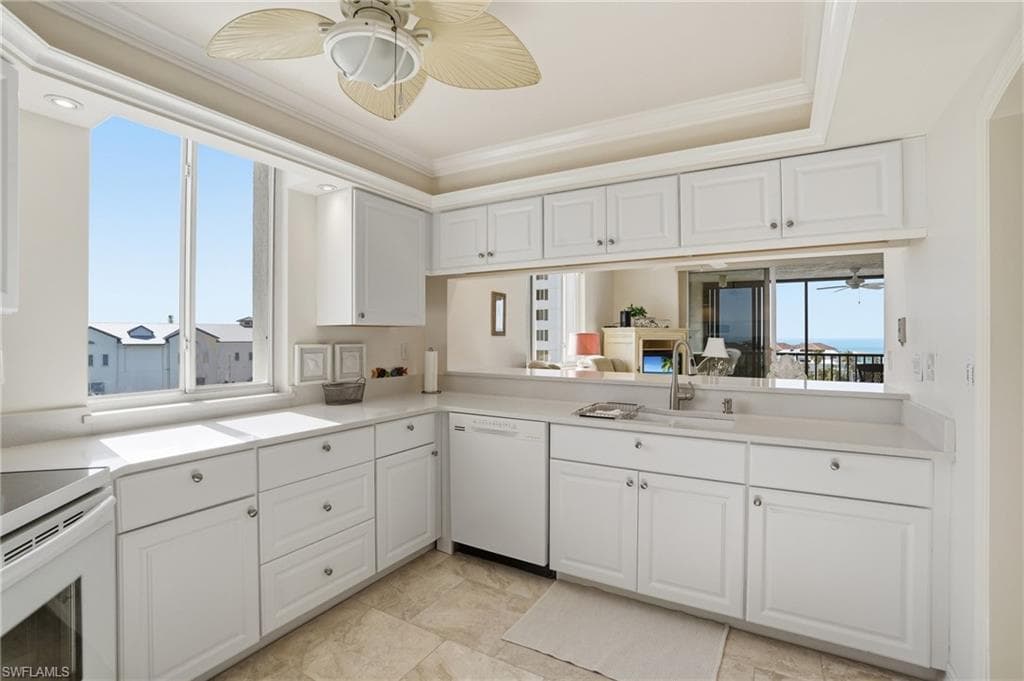 4753 Estero BLVD 502-12