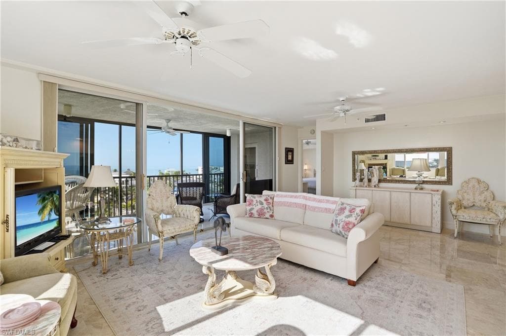 4753 Estero BLVD 502-9