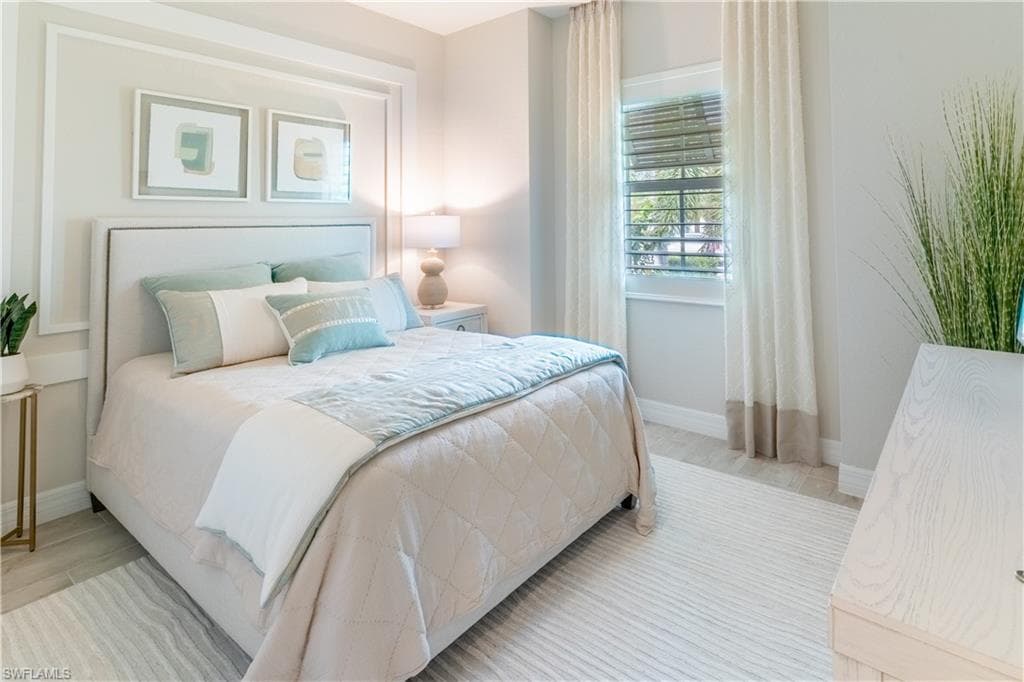 14486 Blue Bay CIR-28