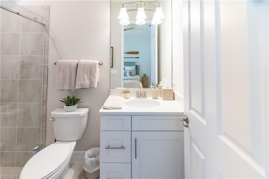 14486 Blue Bay CIR-33