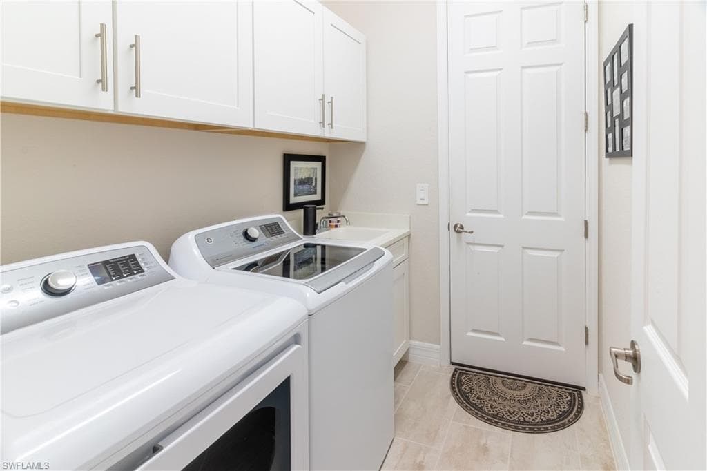 14486 Blue Bay CIR-35