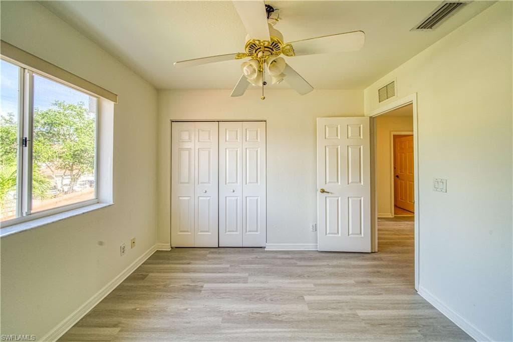 10027 Salina ST-24