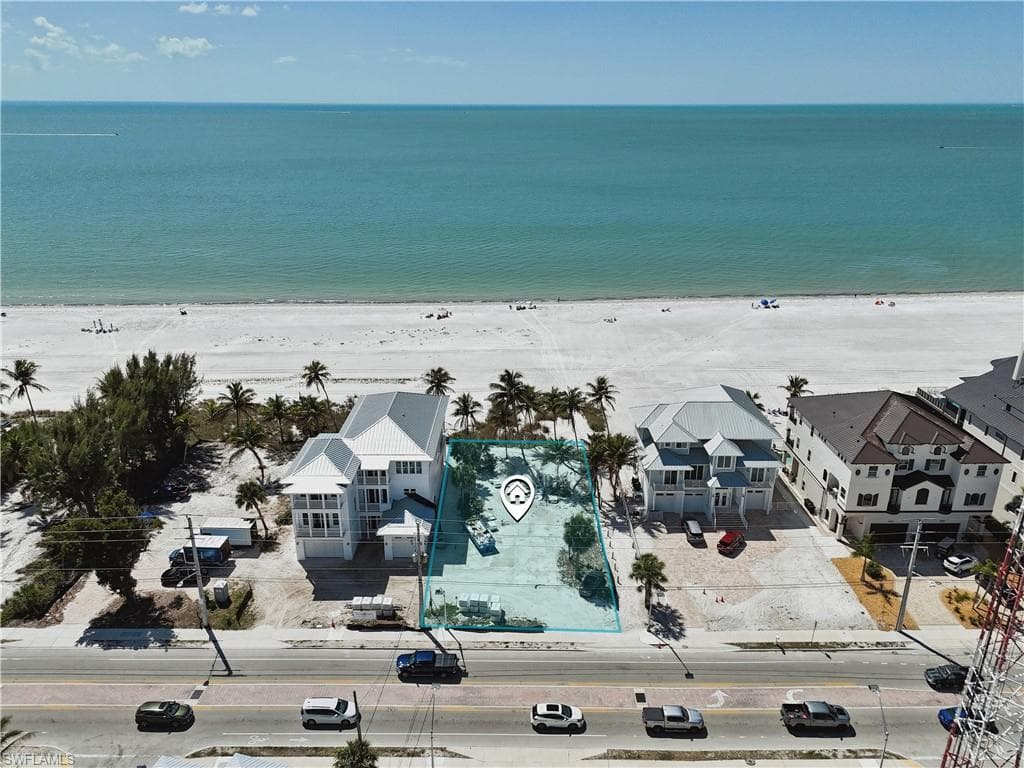 3250 Estero BLVD-5
