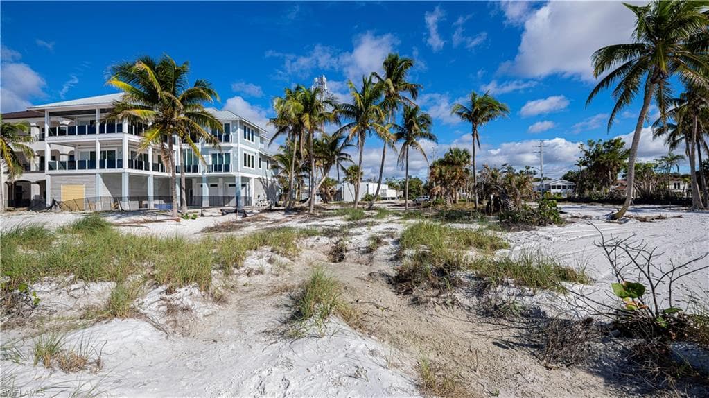 3250 Estero BLVD-14