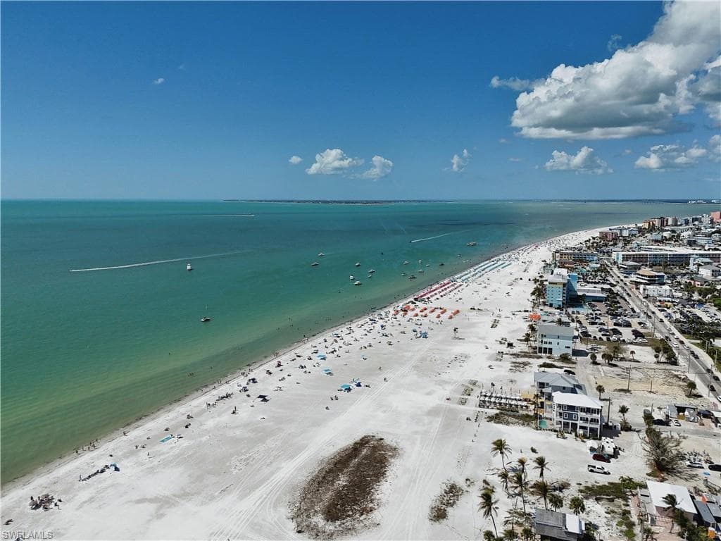 3250 Estero BLVD-45
