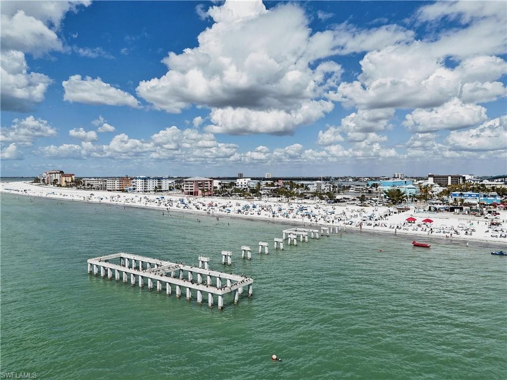 3250 Estero BLVD-48