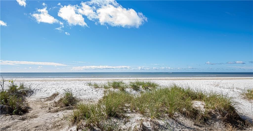 3250 Estero BLVD-11