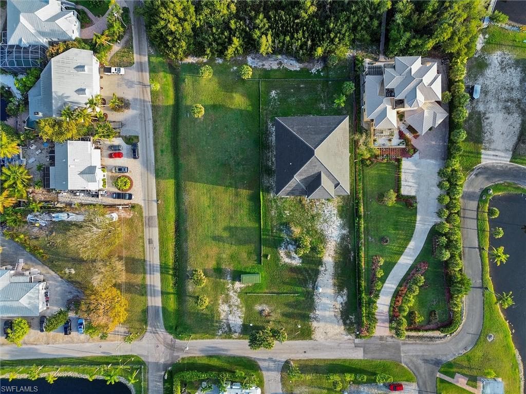 3716 Margina CIR-10