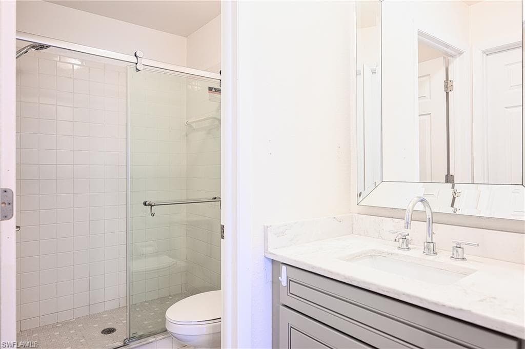1476 Churchill CIR J-202-8