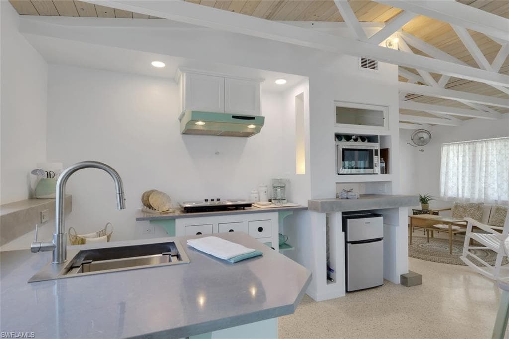 1278 Rainbow CT-10