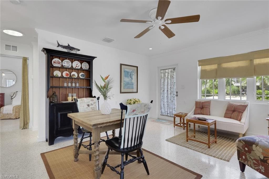 1290 Venetian WAY-13