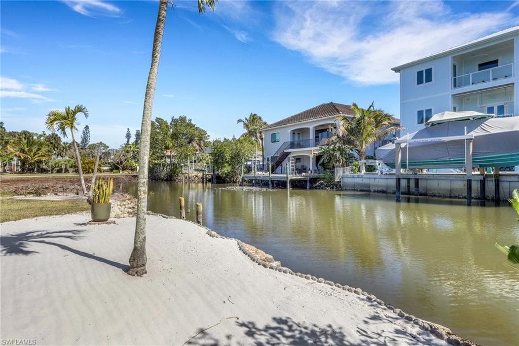 1290 Venetian WAY-36