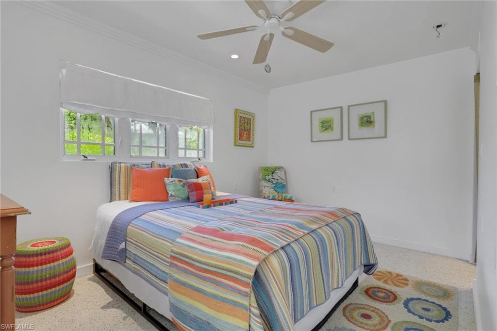 1290 Venetian WAY-24