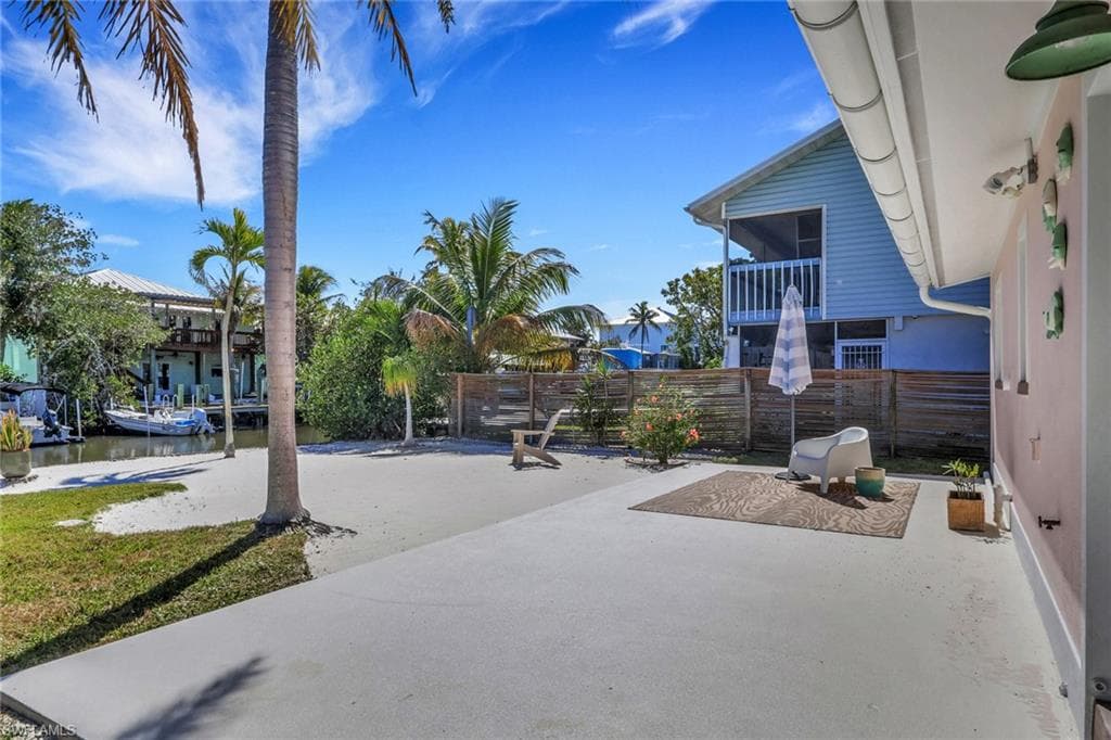 1290 Venetian WAY-38