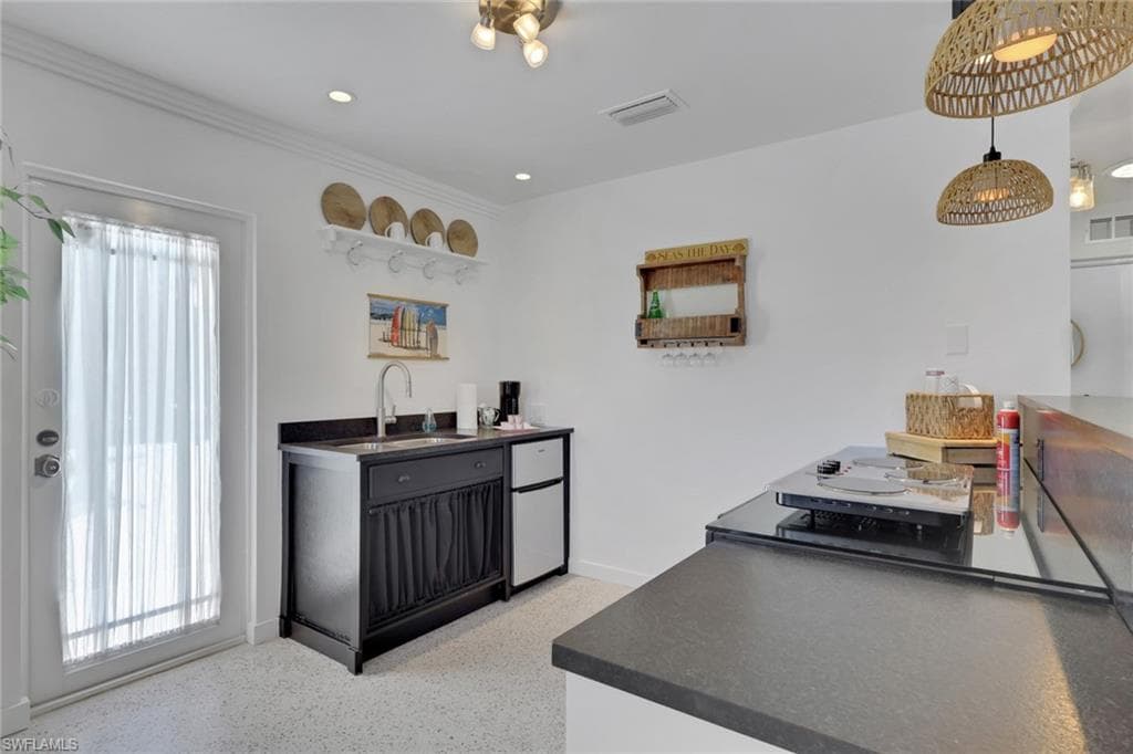1290 Venetian WAY-14