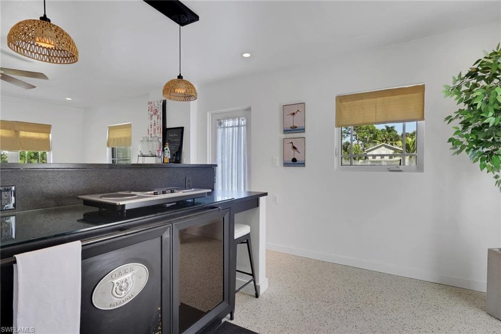 1290 Venetian WAY-18