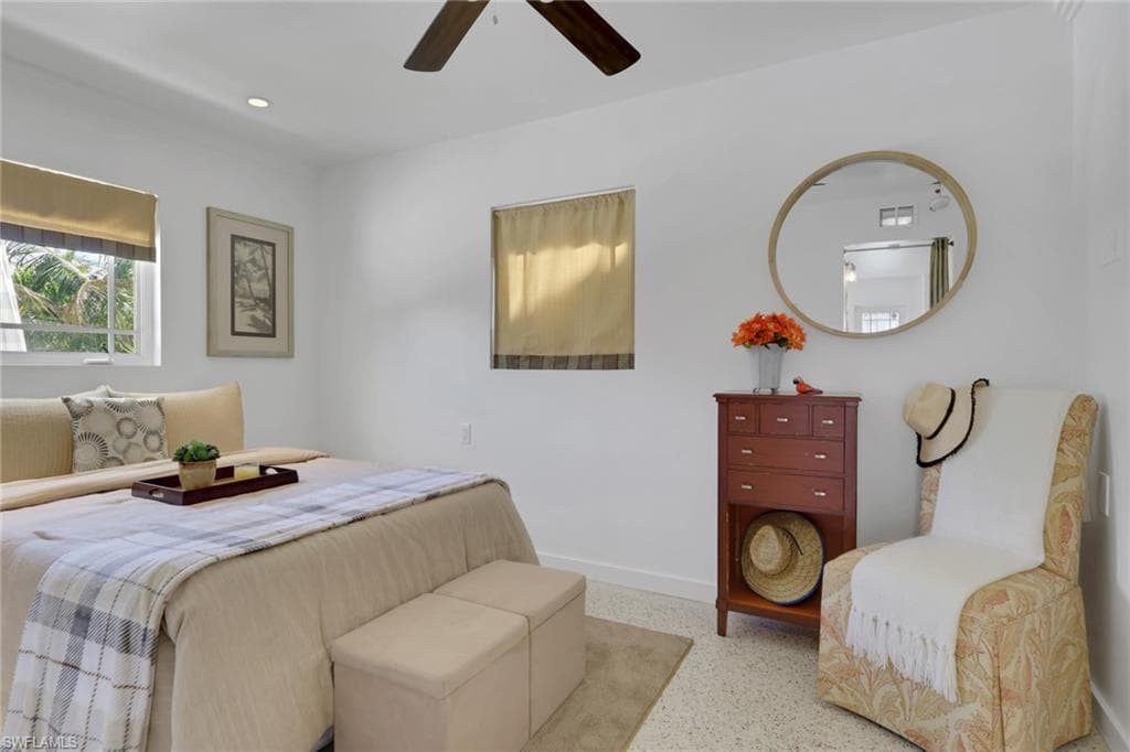1290 Venetian WAY-19