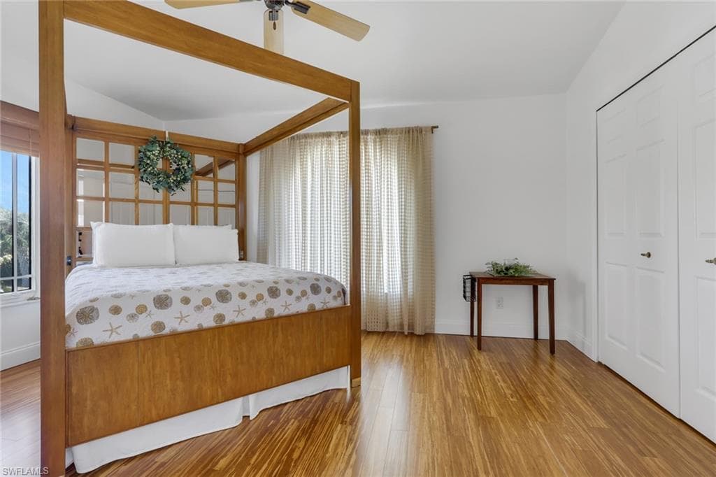 27170 Esther DR-19