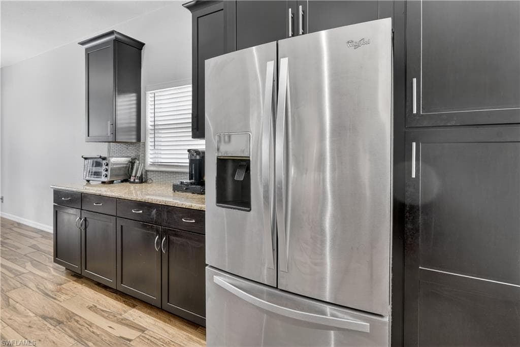 9689 Pineapple Preserve CT-5